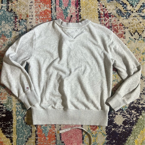 Tommy Hilfiger Gray embroidered women’s  Sweatshirt XXS - Picture 6 of 7